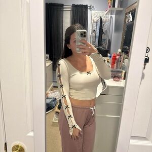 Cream Long-Sleeve Crop Top with Bow-Trim Sleeves